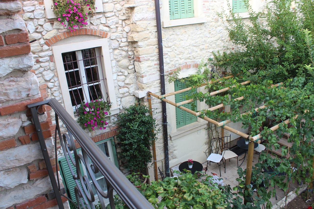 Corte Tre Vigne Bed & Breakfast 3*